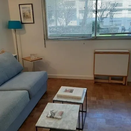 Biarritz, 1 Piece, 2 Personnes - Fr-1-239-503 * Biarriz